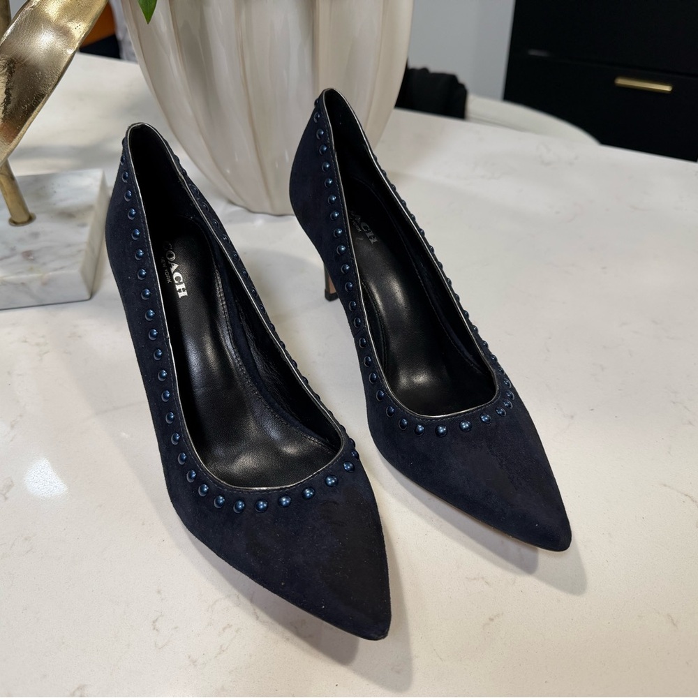 Coach Navy Blue Vintage Pumps Size 8.5 Authentic Designer Heels